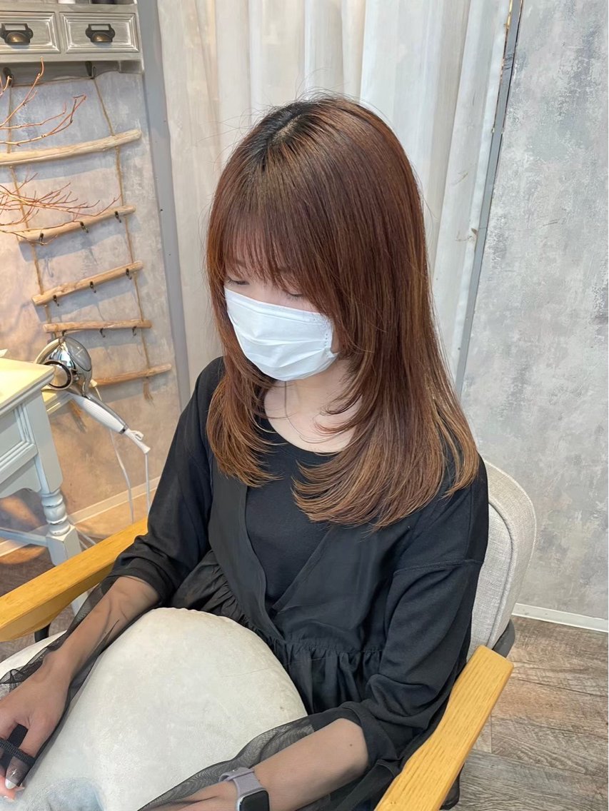 セミロング ゆだい ワンカラー✨ カット✂️のヘアスタイル