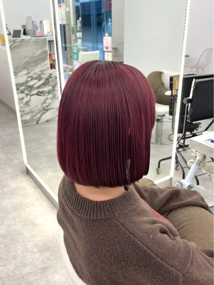 【残りわずか🔥ミニモ学割U24】ワンカラー+𝐀𝐮𝐣𝐮𝐚内部補修トリートメントクーポンの写真