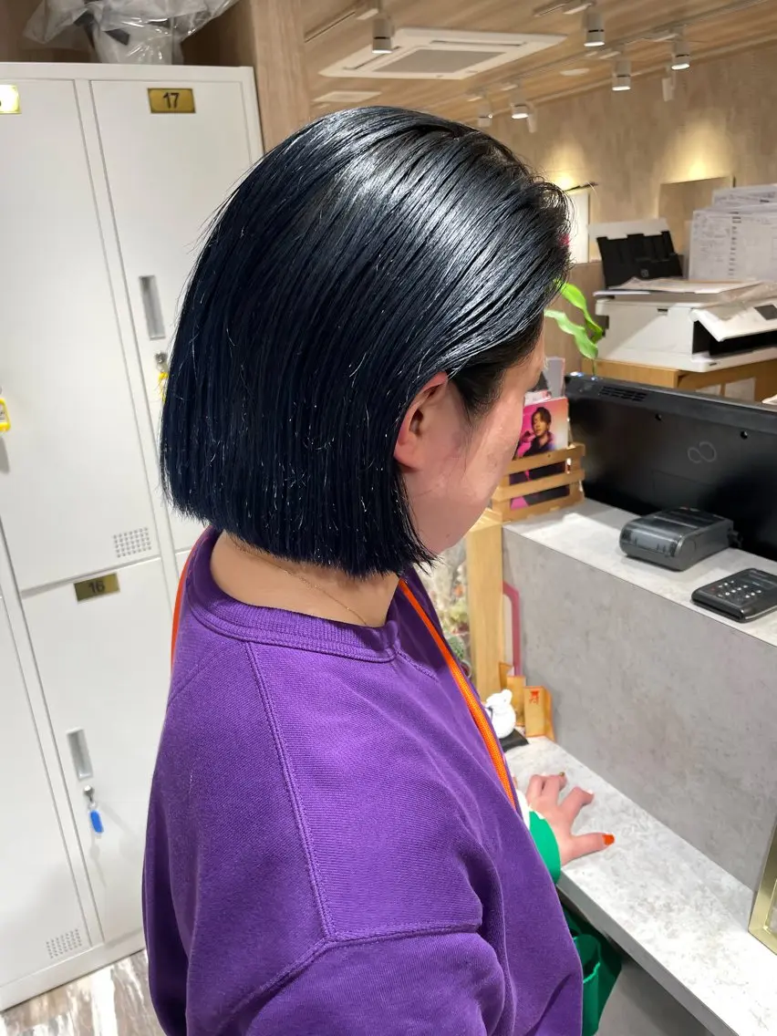 ショート カラー ヘアアレンジ 黒髪 ブリーチ ブルーカラー ブルーブラック HairMake 3 🐬NANAMIのヘアスタイル
