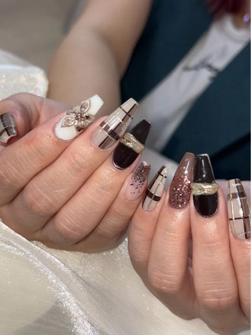 ネイル ハンドネイル Bitty💟 Marinのネイルデザイン