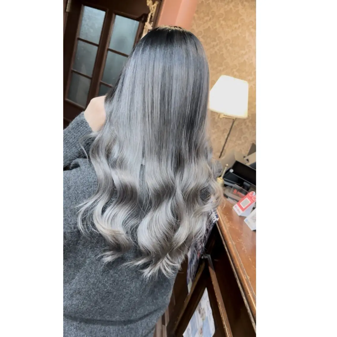ロング カラー バレイヤージュ レイヤーカット カット ヘアカラー トリートメント 石井辰功也 フリーランス美容師のヘアスタイル