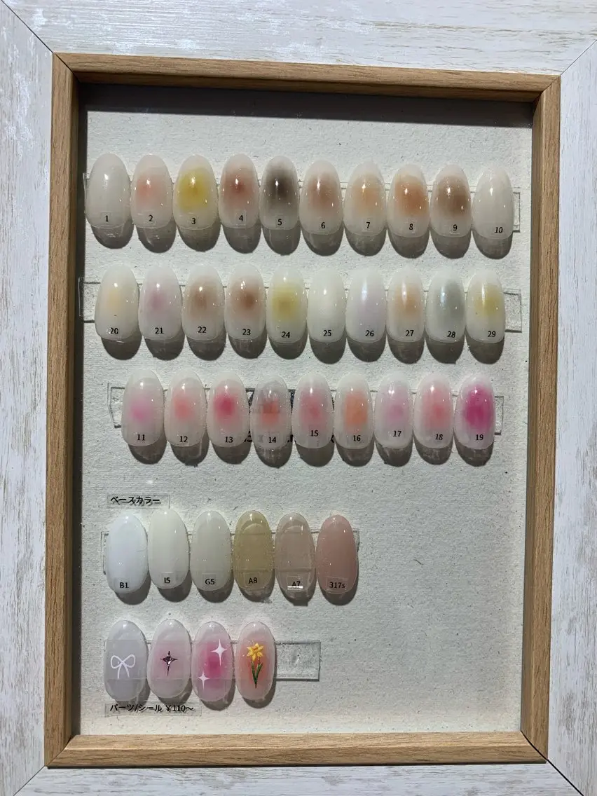 ネイル チークネイル &robe yurieのネイルデザイン
