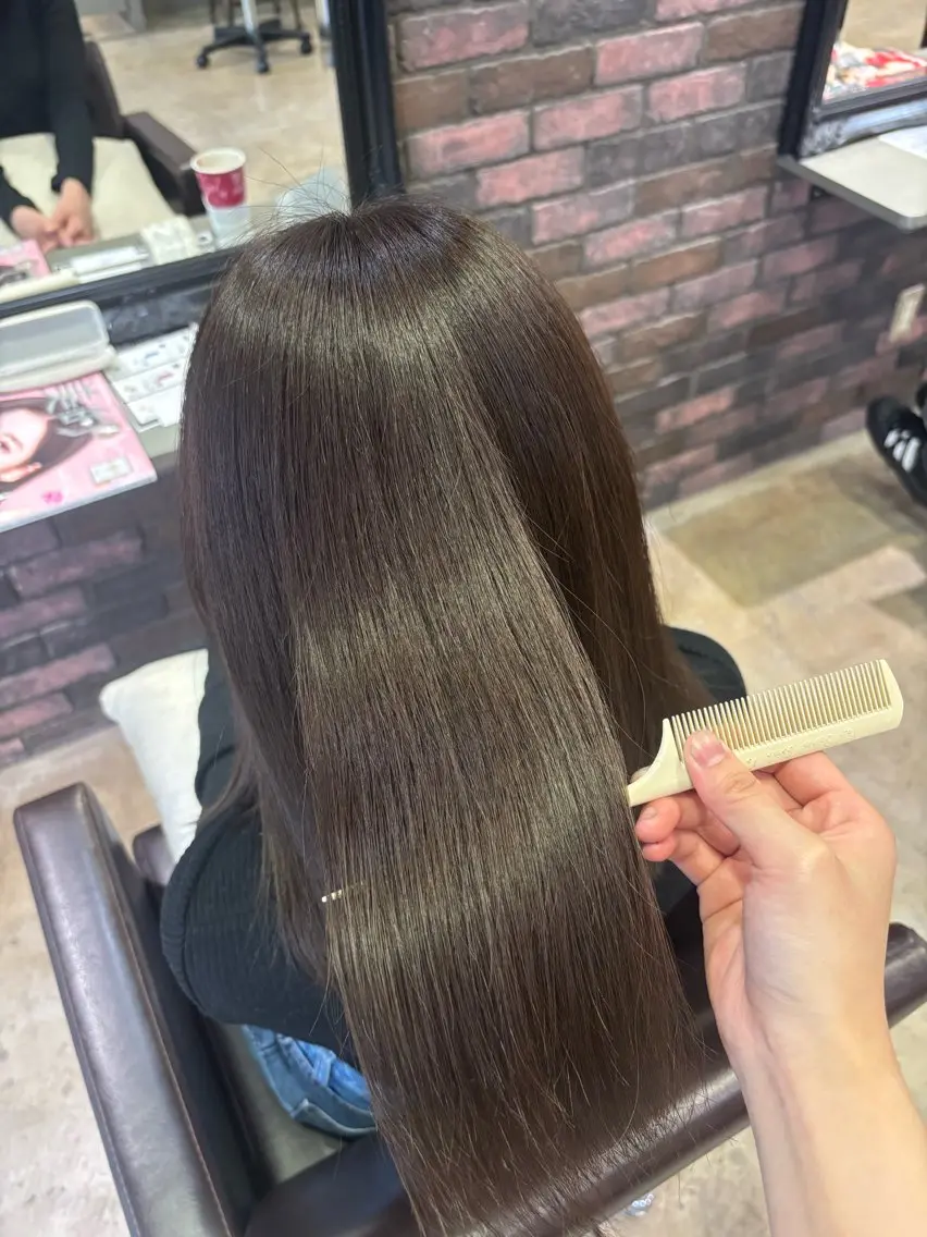 カラー 透明感カラー ここののヘアスタイル
