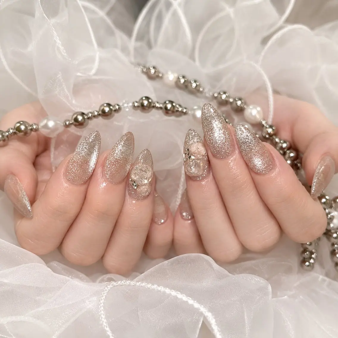ネイル ハンドネイル Roi〈ロワ〉 Reikaのネイルデザイン