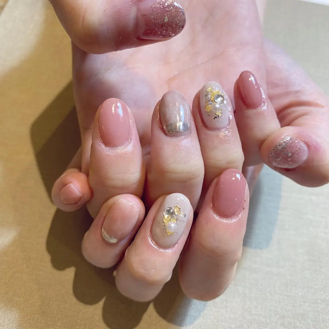 ネイル オフィスネイル ハンドネイル 栗林 実莉のネイルデザイン