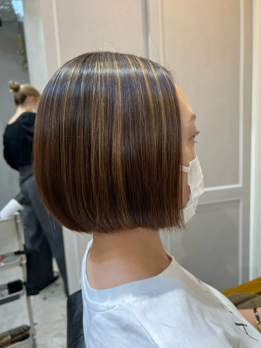 ショート カラー 南雲 由麻のヘアスタイル