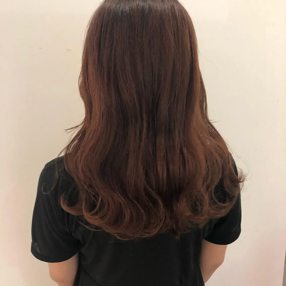 ロング 銀座／レイヤーカット 🤍内野すみれのヘアスタイル
