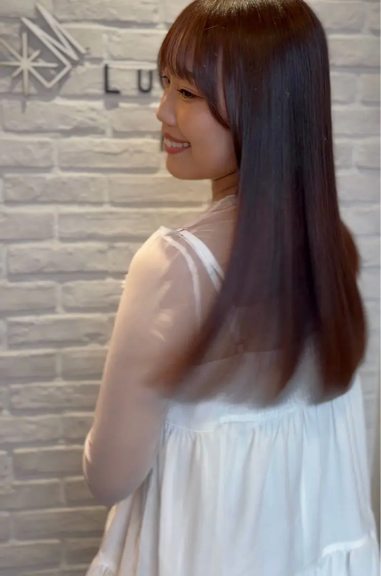 ロング 河淵 暉子のヘアスタイル