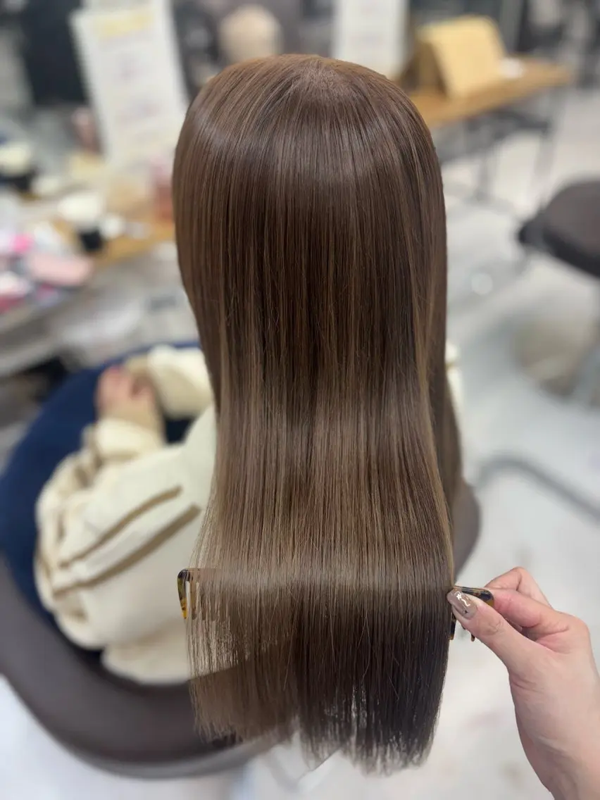 【新世代透明感🫧】バイカルテカラー+前髪カット+バイカルテトリートメント(リピーター様+2,200)の写真