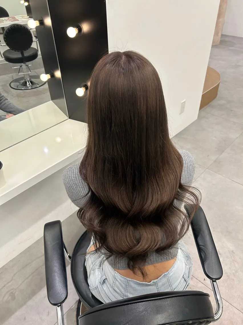 ロング カラー kanon♡ 暖色カラー‎🤍のヘアスタイル