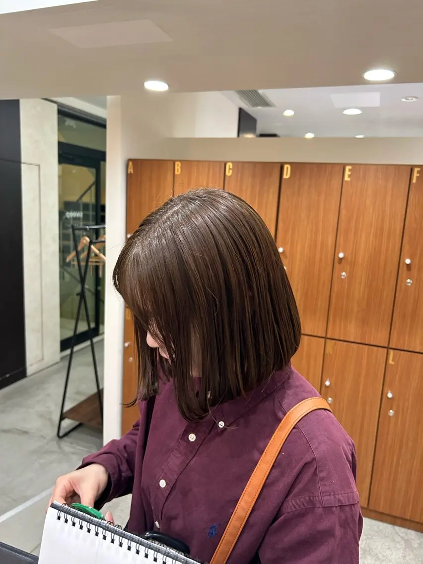 ショート カラー ベージュカラー オリーブベージュ 坂本奈都美/Jr.s 🎀のヘアスタイル