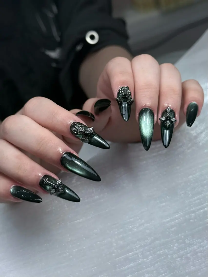 ネイル アートネイル ジェルネイル 韓国ネイル ロングネイル 持ち込み ハンドネイル ハンドケア Blingg NailStudioのネイルデザイン