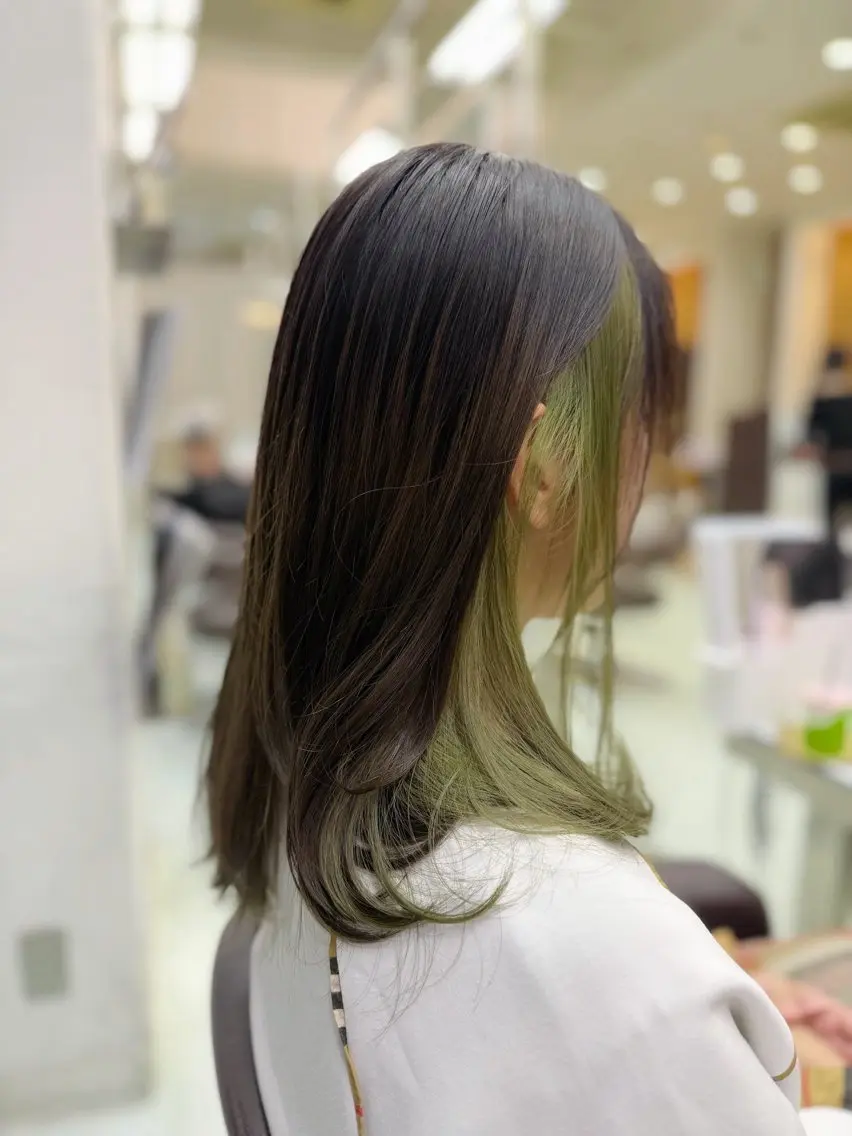 セミロング カット ヘアカラー wil西宮レイヤー 西村徹のヘアスタイル