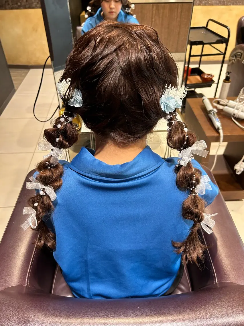 トレンドヘアーアレンジの写真