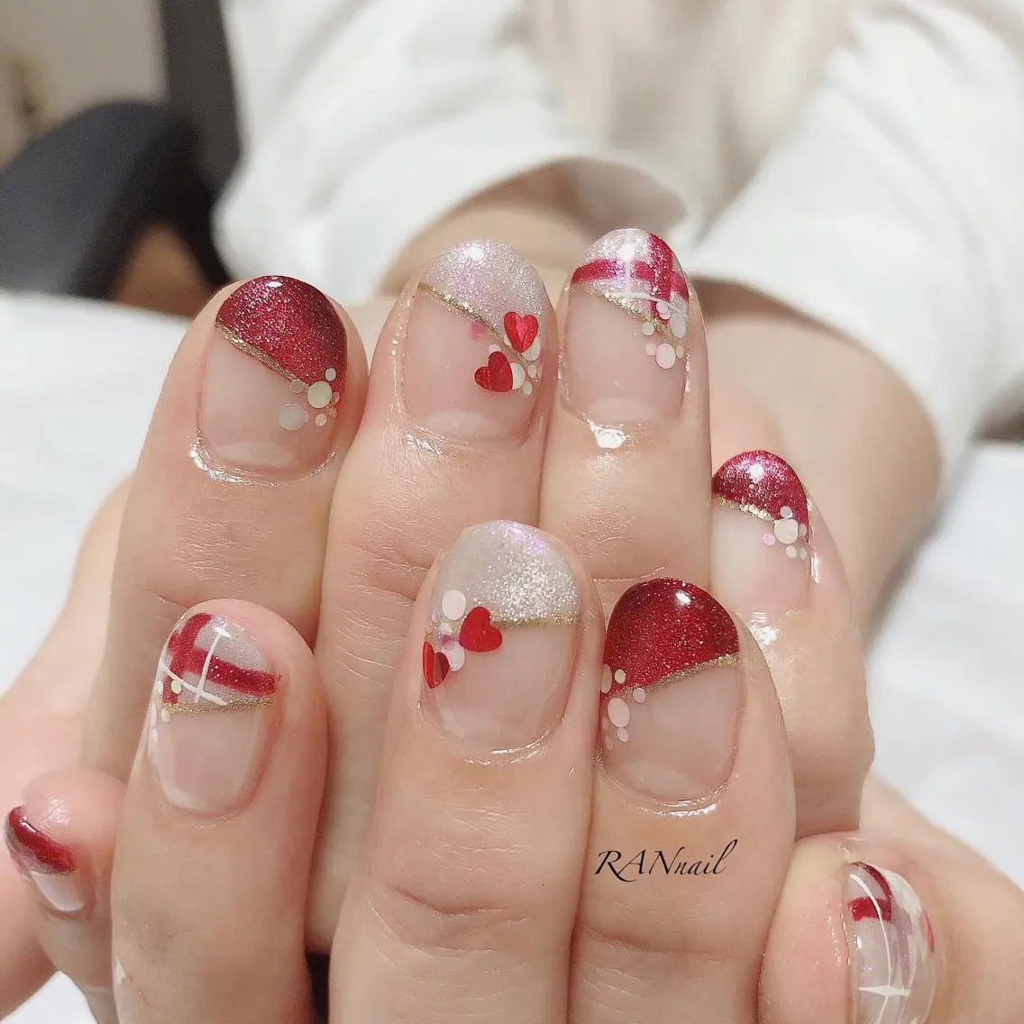 ネイル オーロラネイル フレンチネイル キラキラネイル ラメ(グリッター) マグネットネイル RAN nailのネイルデザイン