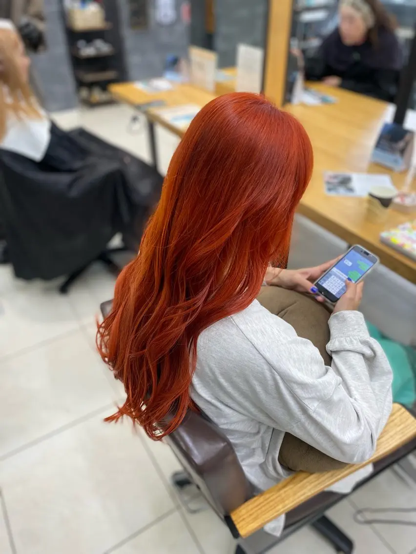 ロング カラー オレンジ 🪼かえで🪼臼井 髪質改善/縮毛矯正のヘアスタイル