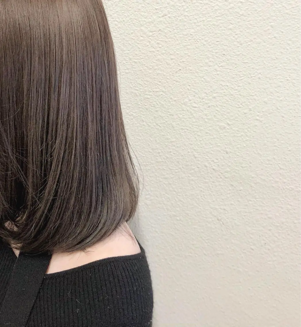 ミディアム カラー ブリーチ グレージュ ブリーチなしカラー ヘアカラー 🌼こやま かおり🌼のヘアスタイル