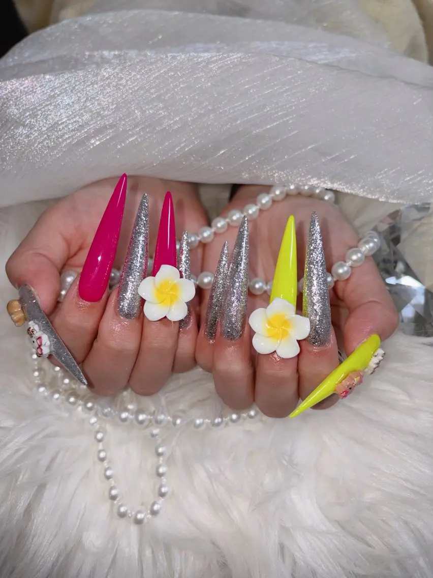 ネイル アートネイル オーロラネイル チークネイル 長さ出し フットネイル Chan nailsのネイルデザイン