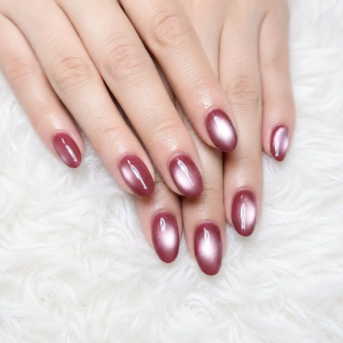 ネイル マグネットネイル ピンク ハンドネイル WB,nail 🤍 KOKORO のネイルデザイン