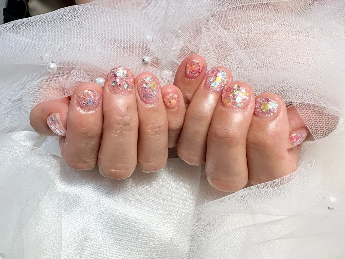 ネイル フットネイル ジェルネイル キラキラネイル ラメ(グリッター) マグネットネイル ハンドネイル ハンドケア ♡Bivi♡自爪に 優しいネイルサロンのネイルデザイン