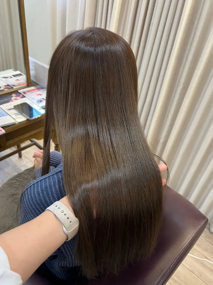 カラー 清水 彩生のヘアスタイル