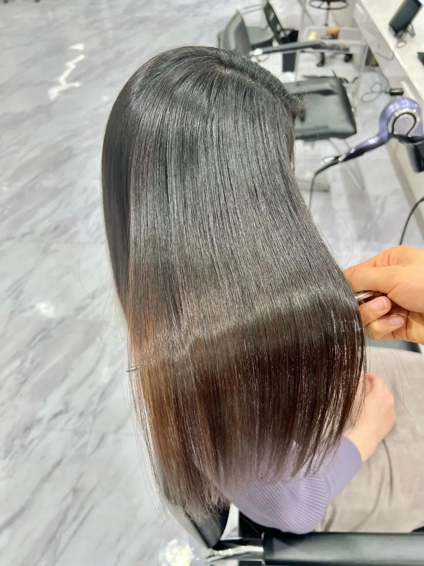 ロング 赤木 達哉のヘアスタイル