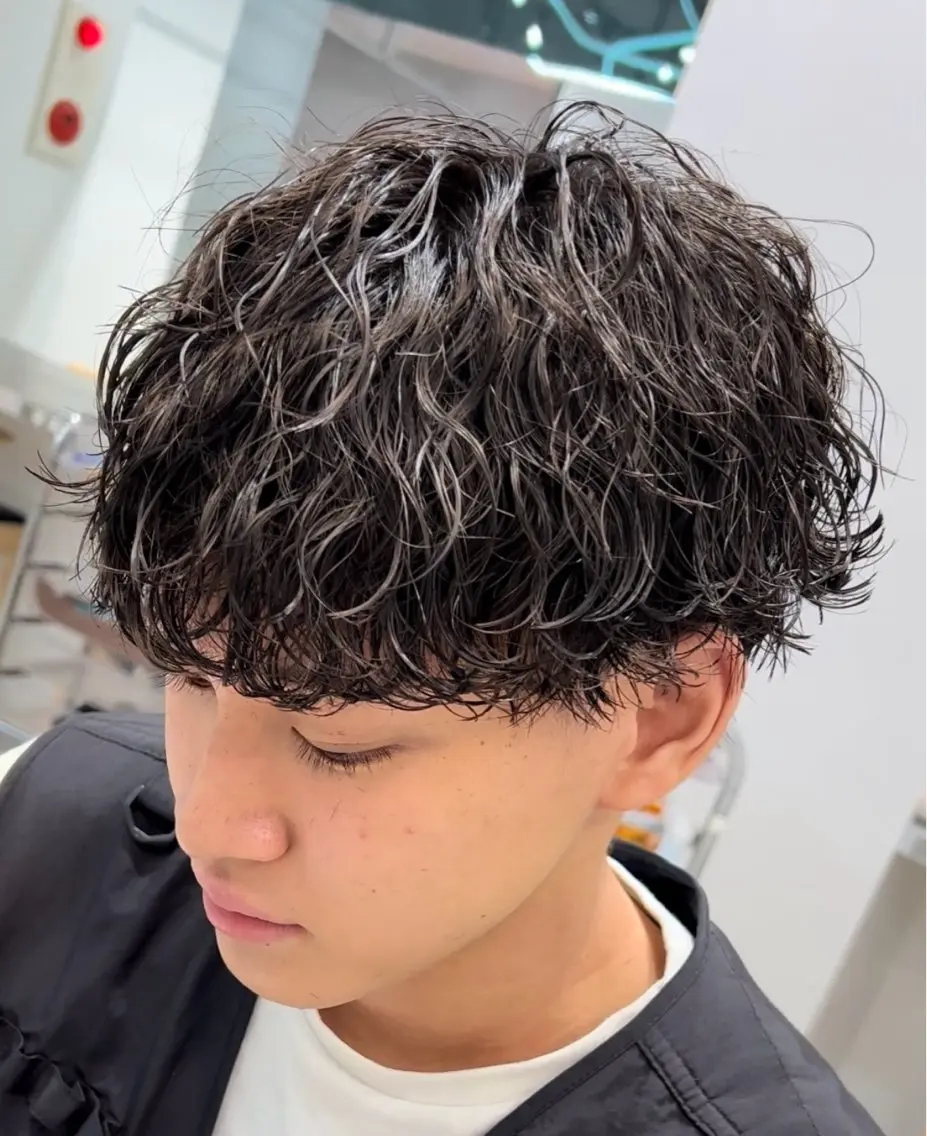 ミディアム パーマ ヘアアレンジ メンズ fifth 石川 凪のヘアスタイル
