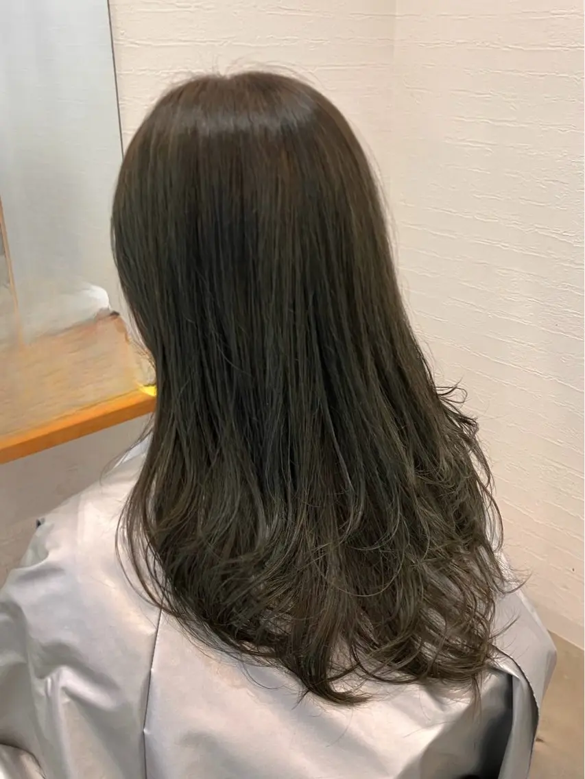 🫧〘炭酸シャンプー付き〙レディースカットの写真