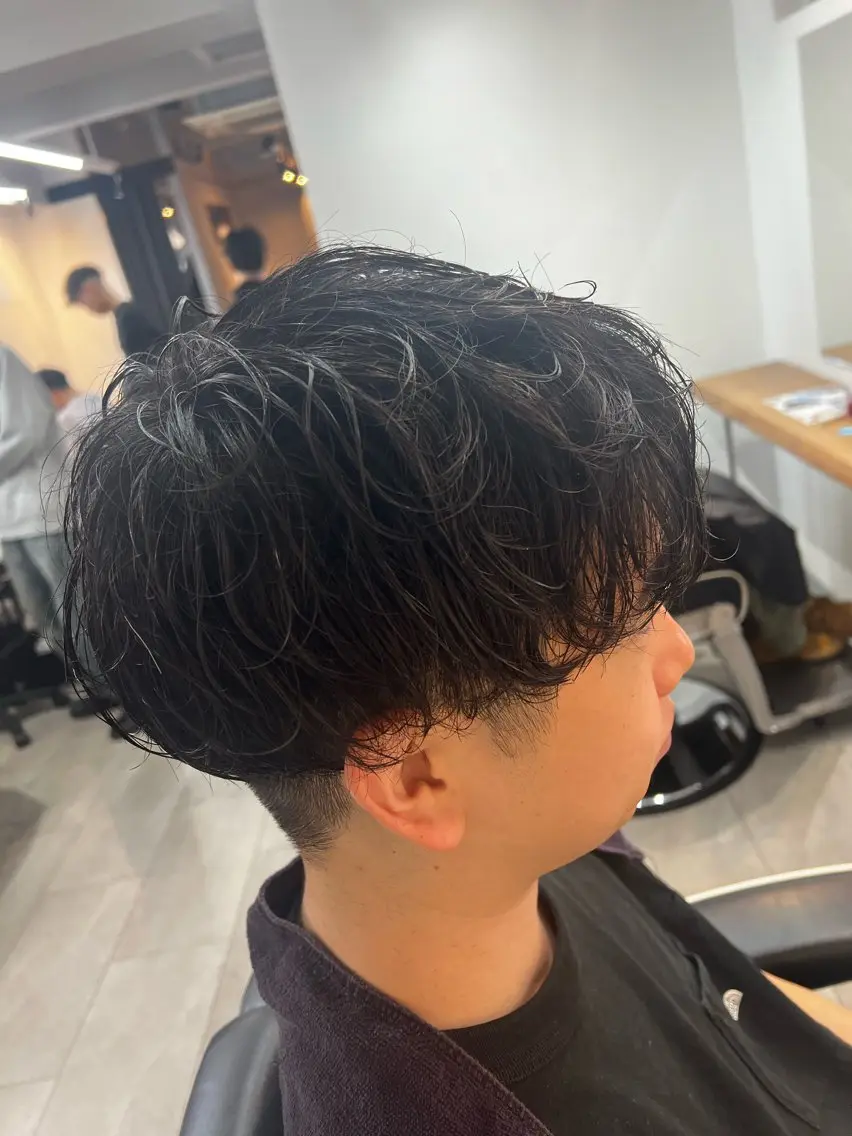 [新規平日限定🔥🔥💈]メンズカット＋パーマの写真