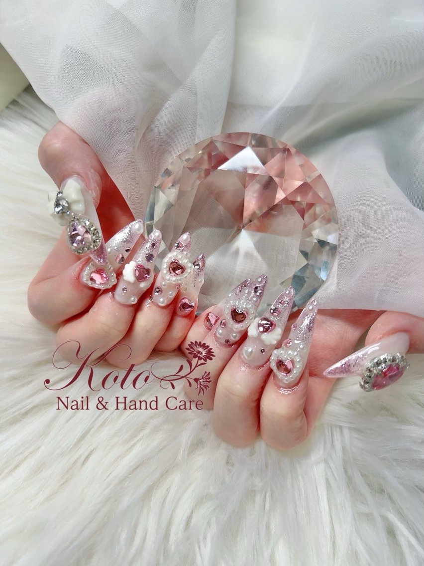 ネイル 長さ出し ジェルネイル 持ち込み ニュアンスネイル 赤色 ハンドネイル Nail Salon KOTOのネイルデザイン