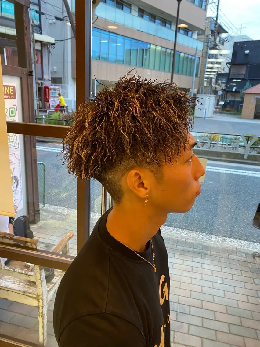 カラー パーマ メンズ 曲がる縮毛矯正🌀 篠崎蓮　金沢文庫のヘアスタイル