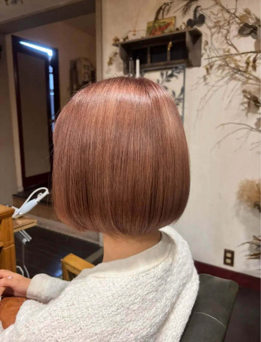 カラー ブリーチ ダブルカラー ピンクカラー ヘアカラー アカリ😸🫶 カラーリスト🧡のヘアスタイル