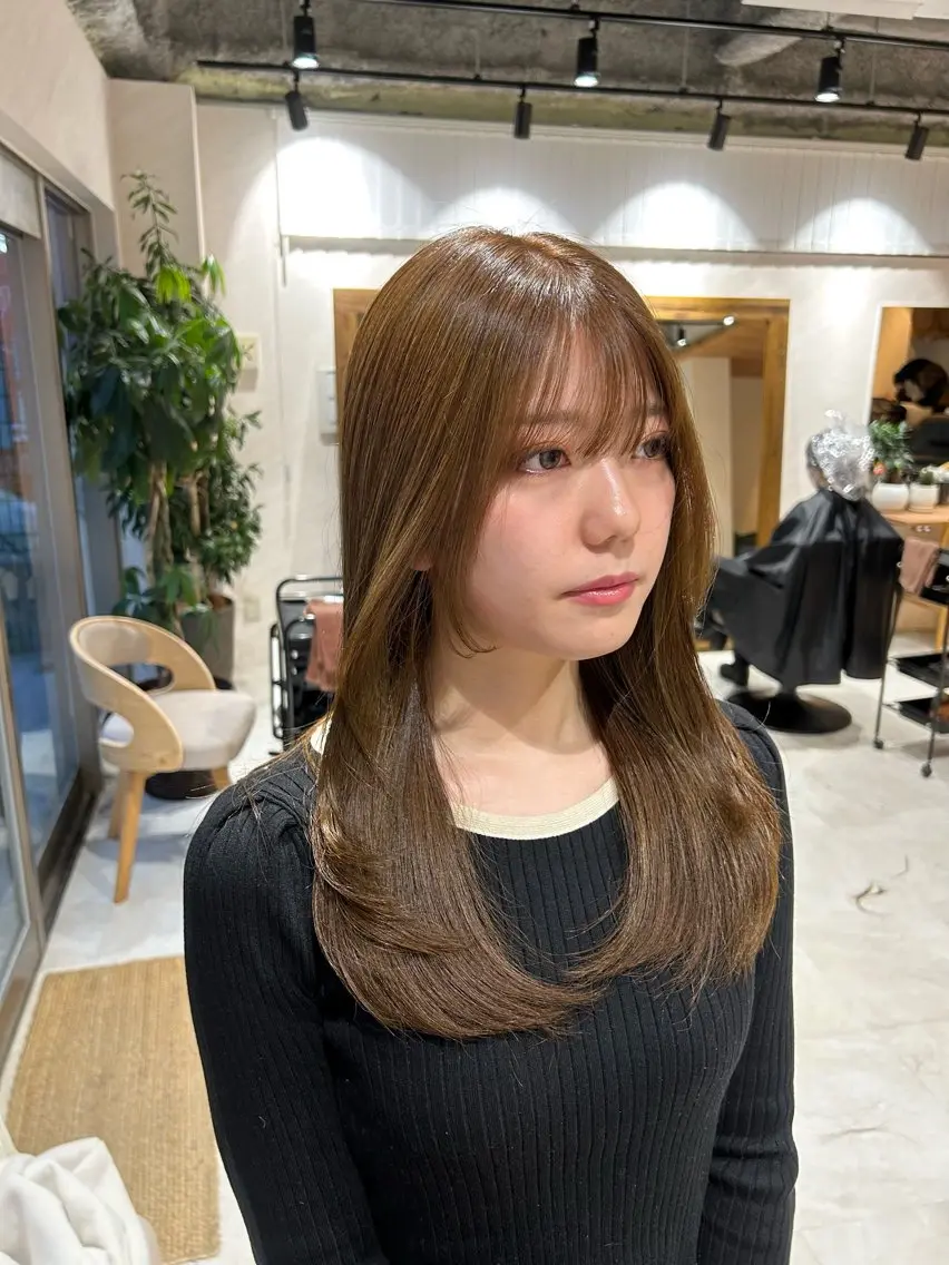 セミロング カラー カット ヘアカラー トリートメント ヘアセット 🌷横浜/レイヤー /艶カラー🌷のヘアスタイル