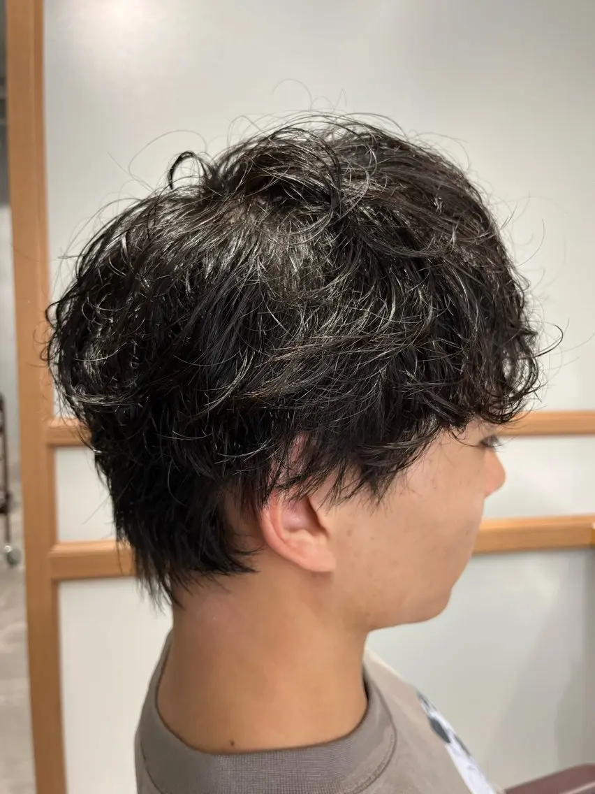 ショート パーマ メンズ 小松 真唯子のヘアスタイル