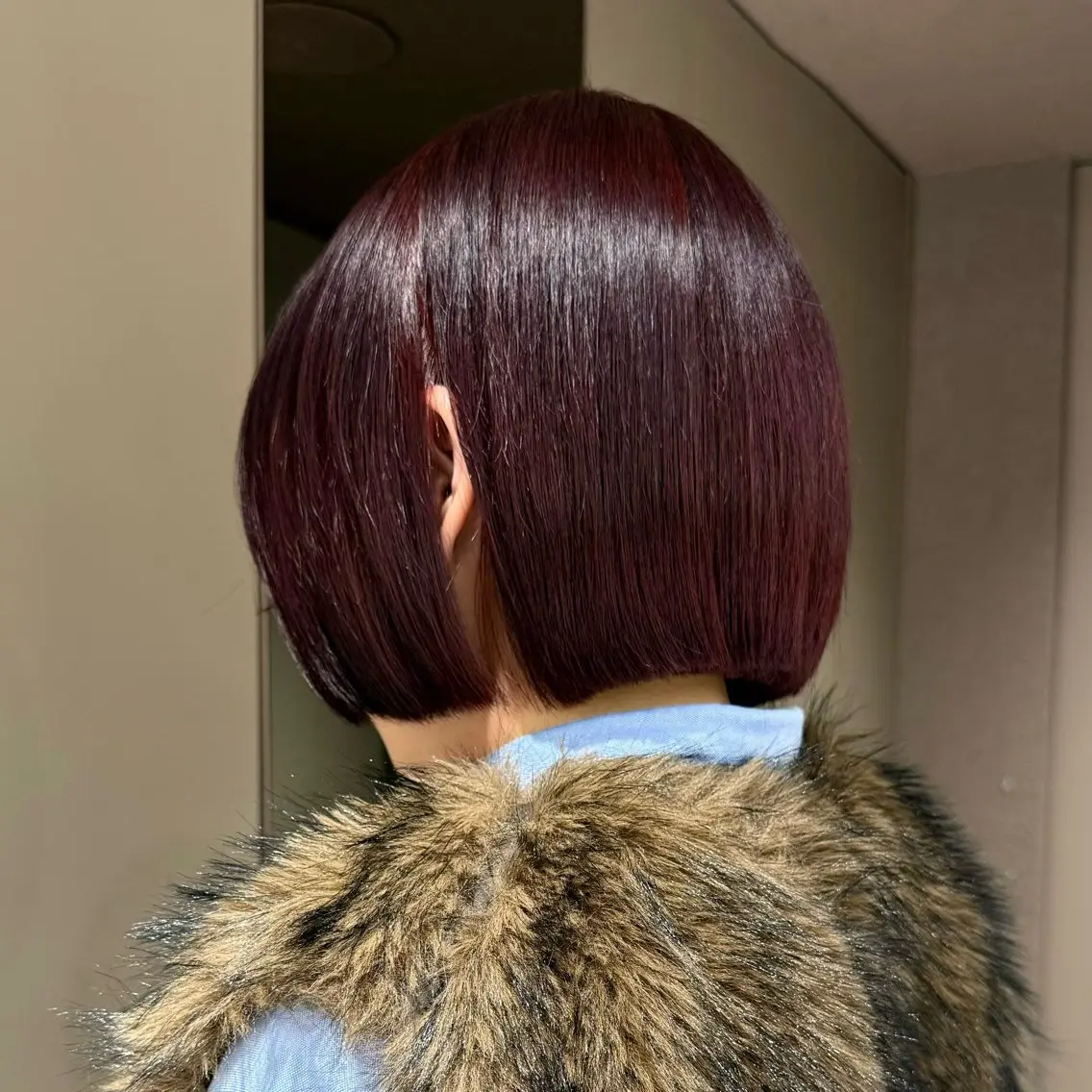 ショート カラー カット ヘアカラー トリートメント Akari暖色カラー /レイヤーカットのヘアスタイル