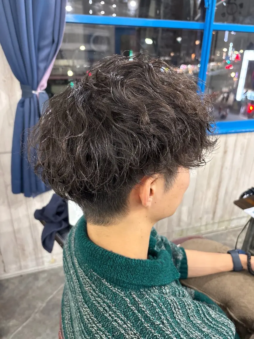 カット➕波巻きパーマ➕プレtr➕mb 【カット/メンズカット/メンズパーマ/波巻きパーマ】の写真