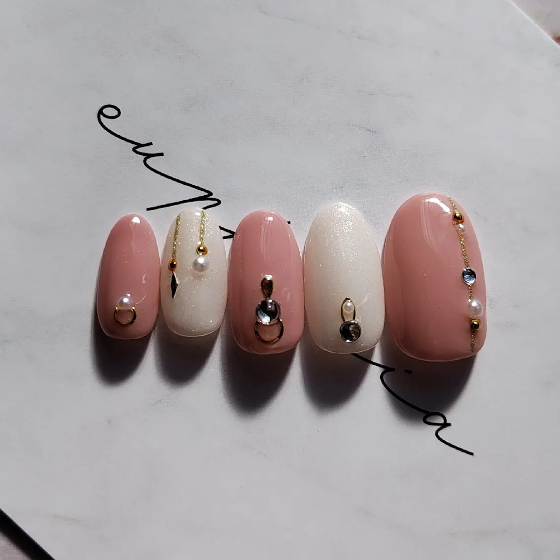 ネイル ハンドネイル mg nailのネイルデザイン
