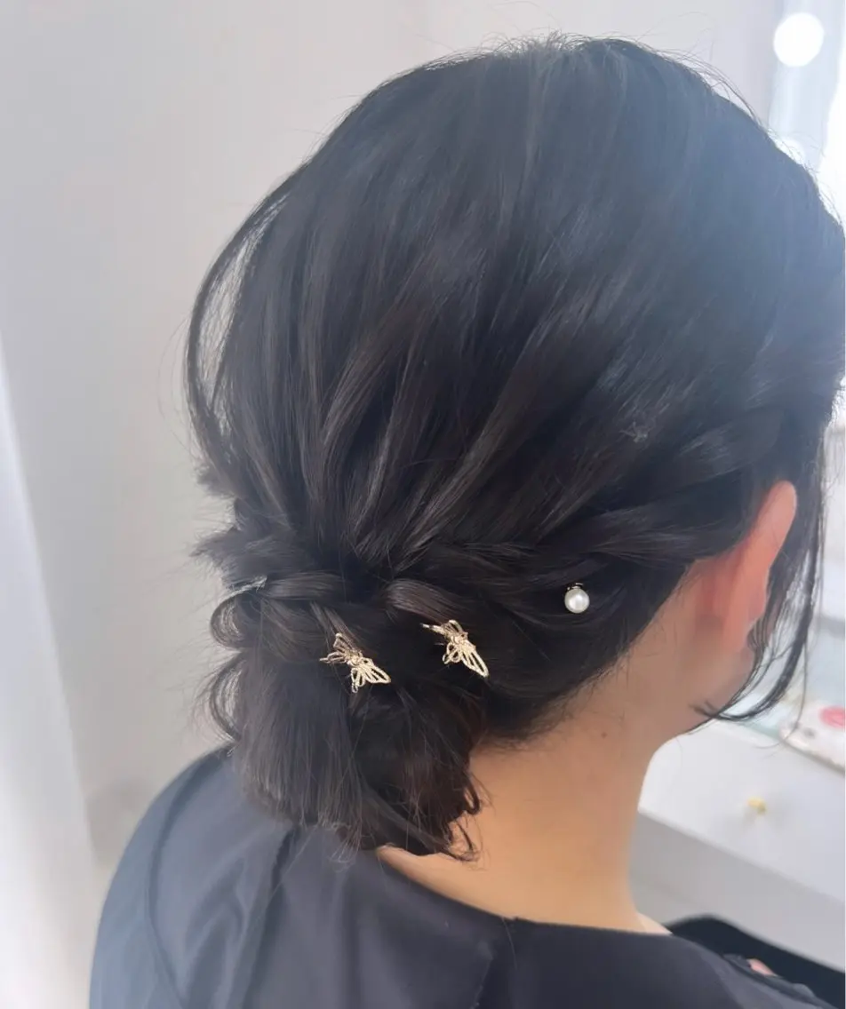 セミロング ヘアアレンジ 大羅 海比のヘアスタイル
