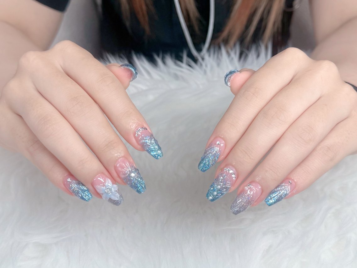 カラー ハンドネイル GOHOUBI Nail 心斎橋店のネイルデザイン
