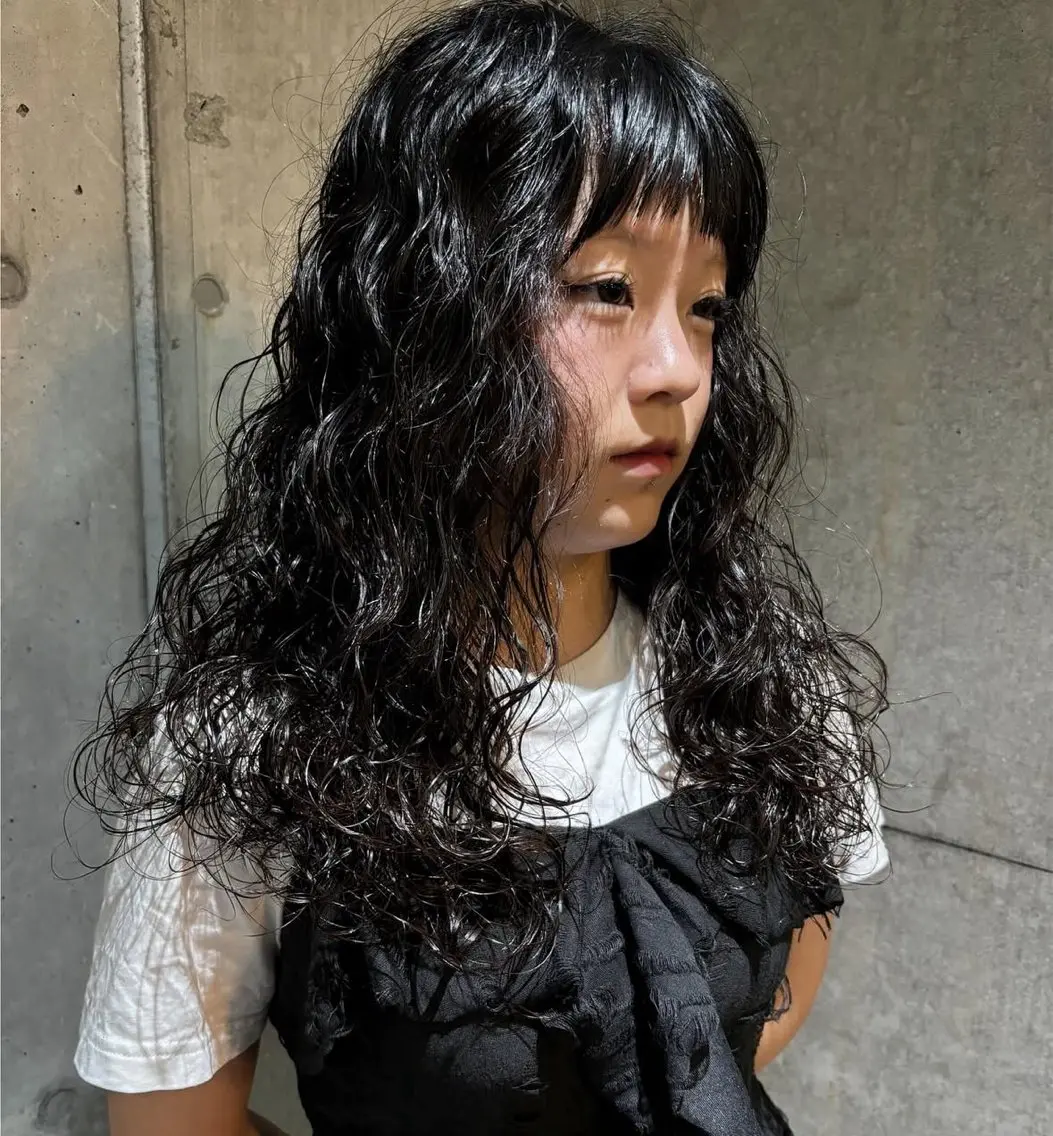 セミロング カラー パーマ ヘアアレンジ メンズ キッズ デザインパーマ メンズカット 郁美のヘアスタイル