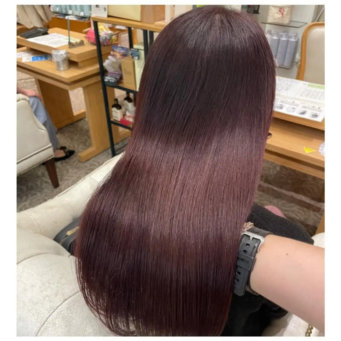【🗣黒染めor黒染めしたくないけどトーンダウンしなきゃ😱ための】カラー+トリートメント💆🏻♀️2回目以降料金有の写真