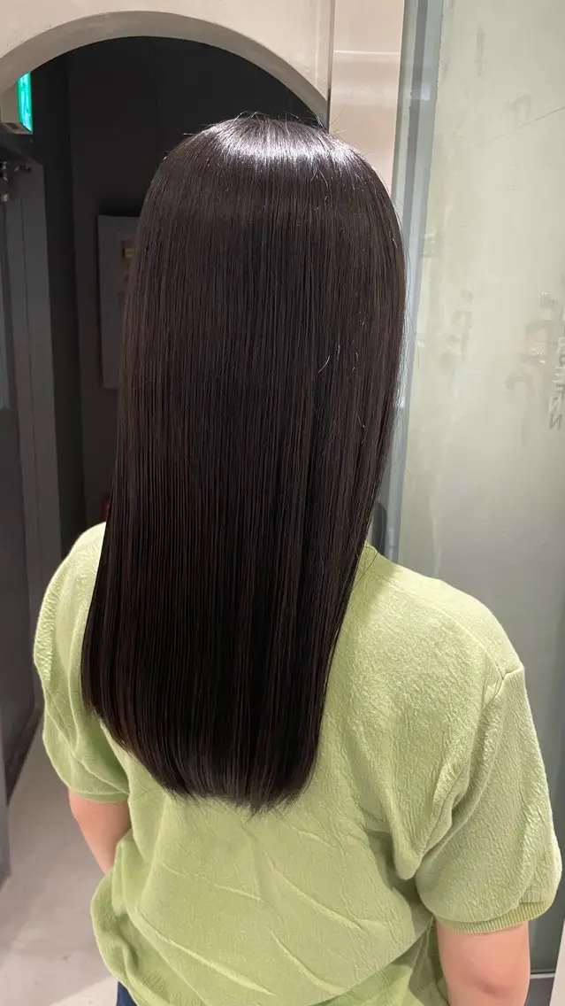 ロング カラー グレージュ ヘアカラー トリートメント たかはし ゆうなのヘアスタイル