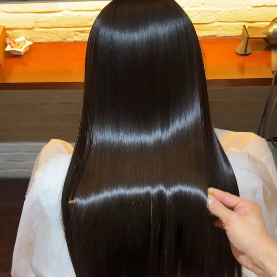 当日限定⭐️うるつやストレートの写真