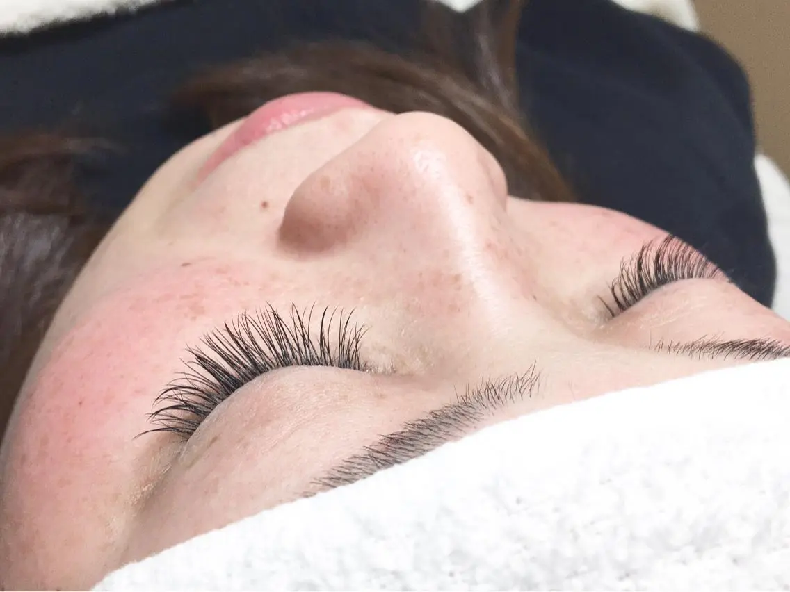 セミロング カラー パーマ ヘアアレンジ メンズ キッズ ネイル マツエク・マツパ brille ~eyelash~のヘアスタイル