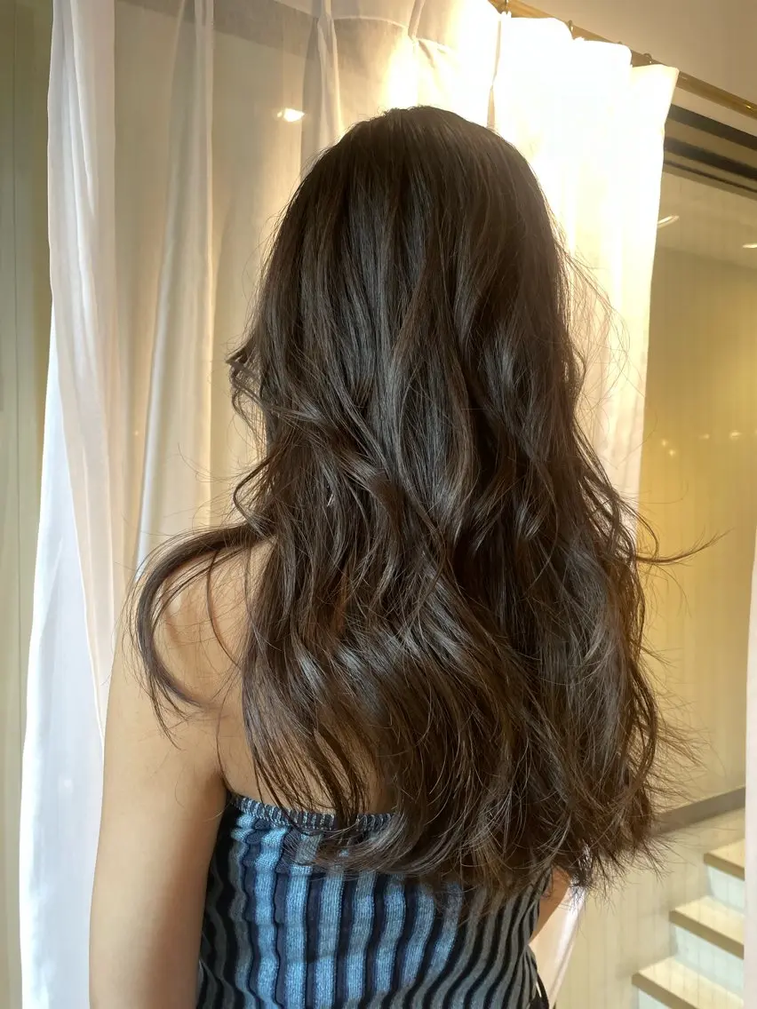 ロング カラー レイヤーカット トリートメント 透け感カラー/ SUのヘアスタイル
