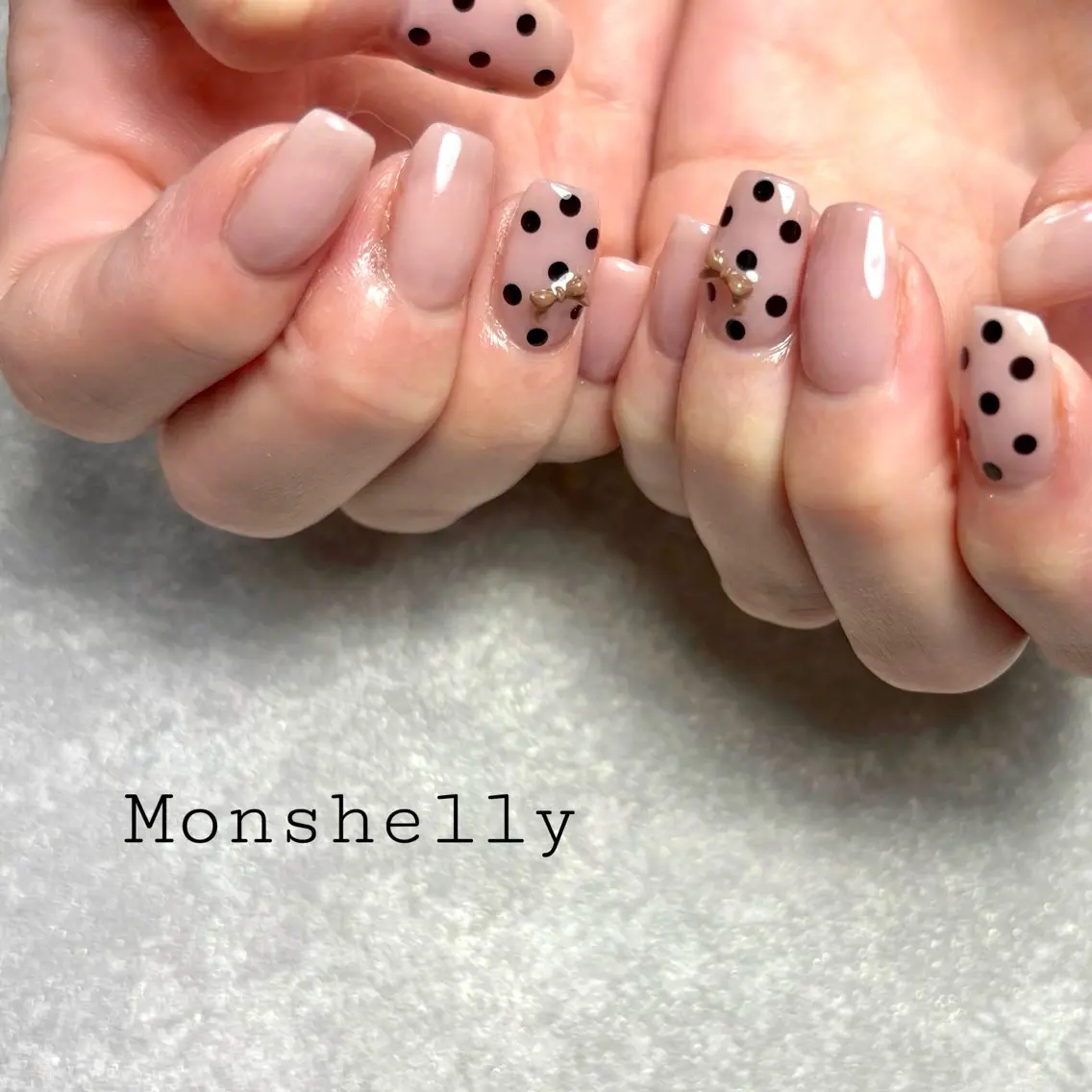ネイル ドット nailsalon Monshellyのネイルデザイン