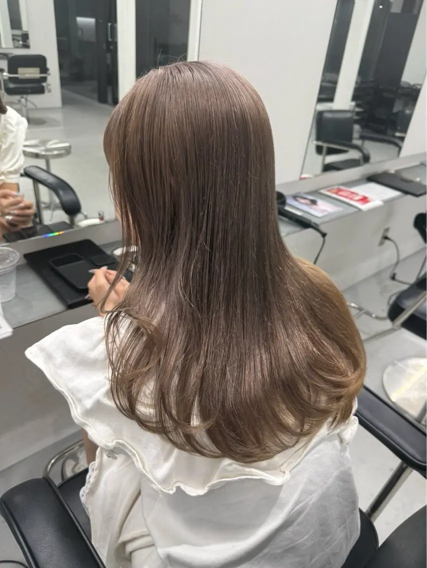 ミディアム カラー ヘアカラー トリートメント ミルクティーベージュ 新潟万代/かのん🎀のヘアスタイル