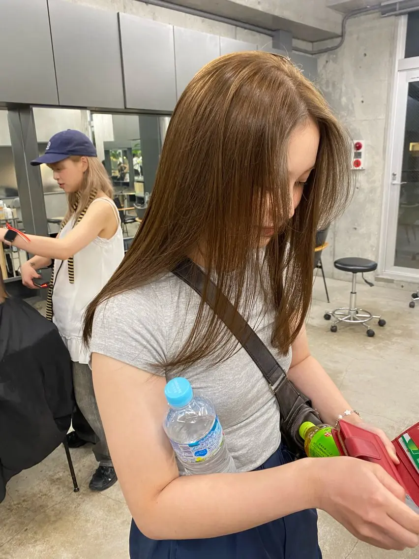 セミロング カラー カット ヘアカラー トリートメント 村田 りょうやのヘアスタイル