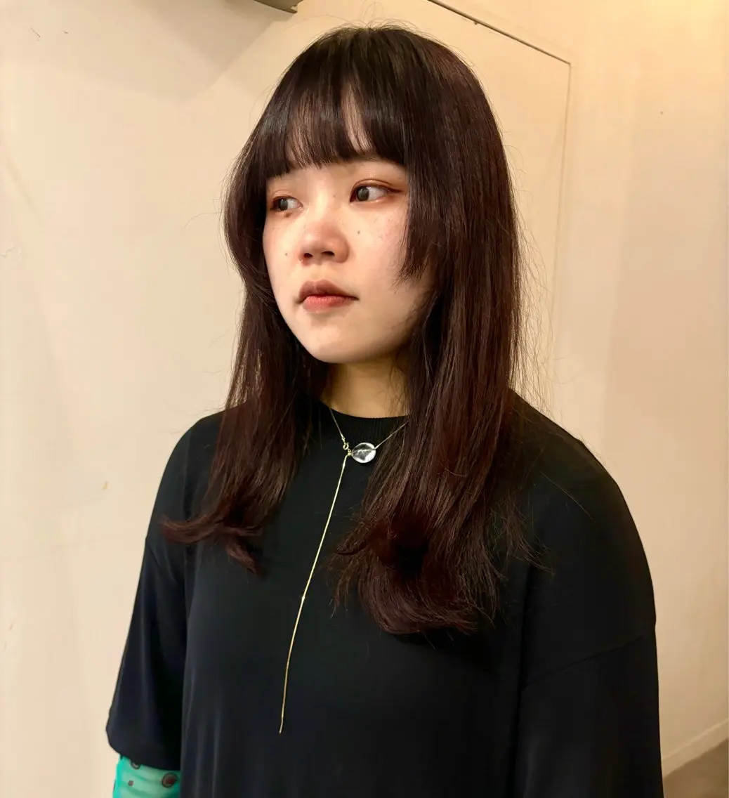 セミロング カラー レッドカラー カット ヘアカラー トリートメント やまもと さえのヘアスタイル