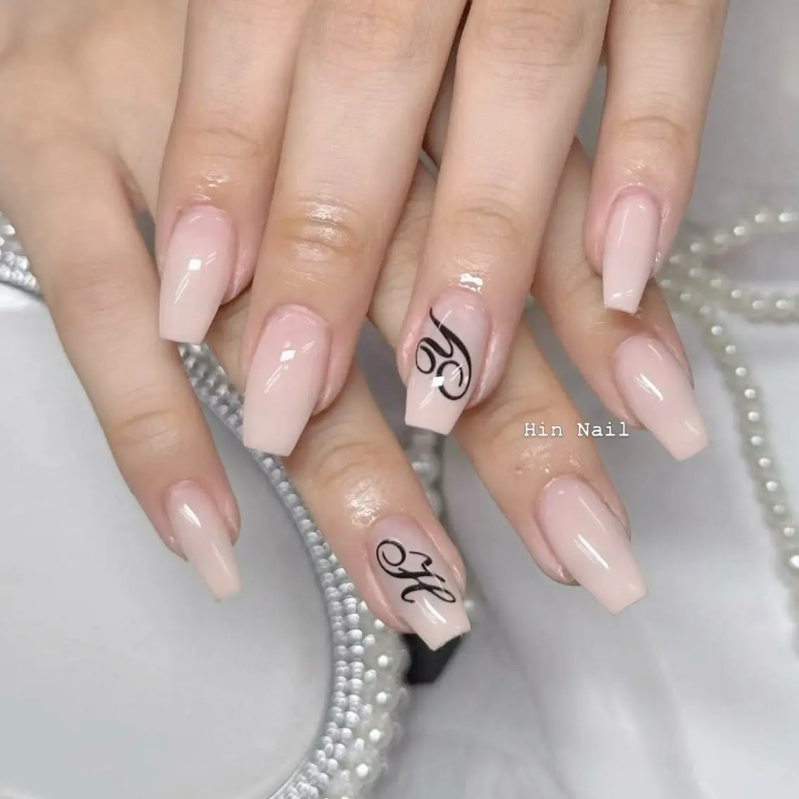 ネイル ハンドネイル HIN NAILのネイルデザイン